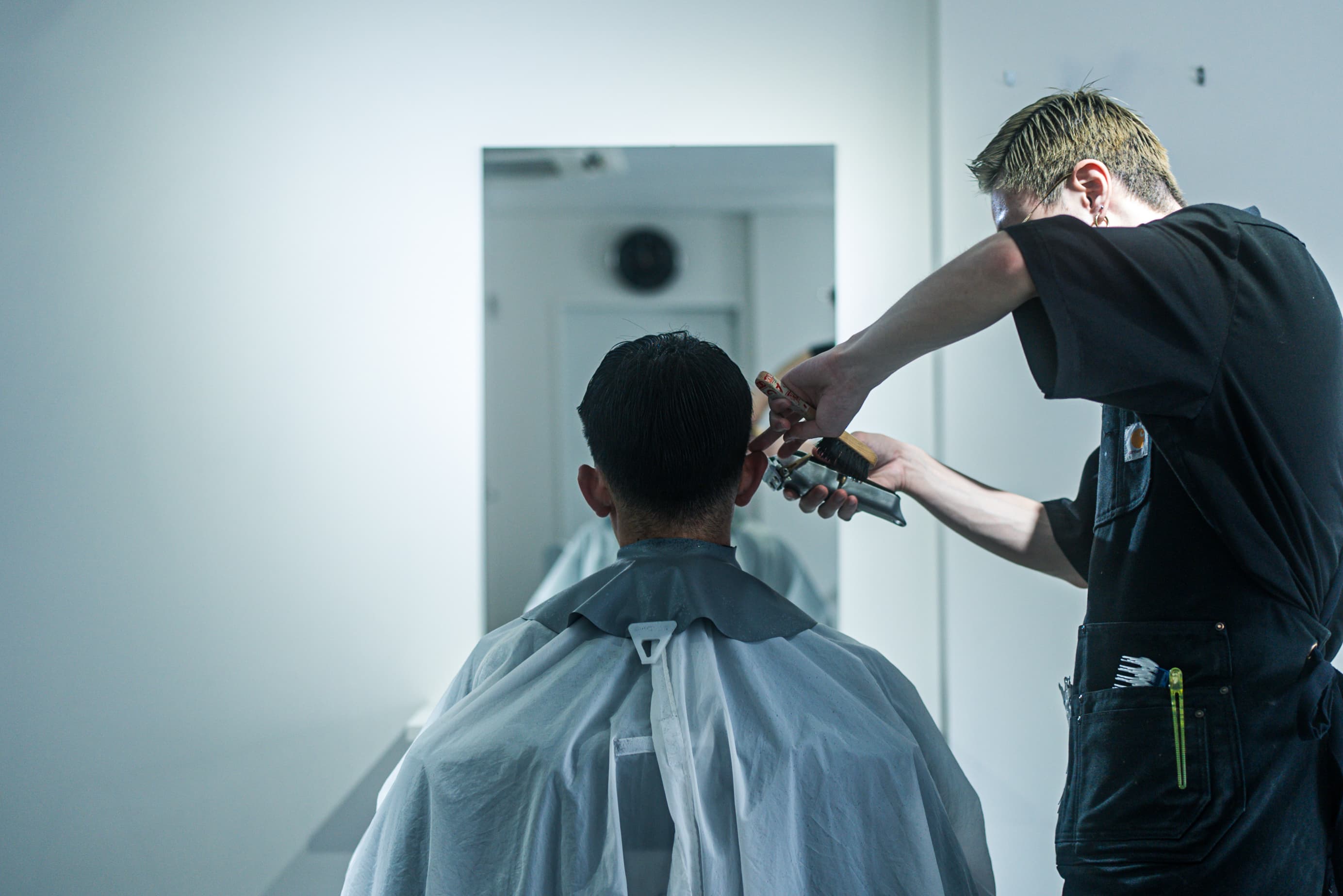 CUTBASEの施術風景